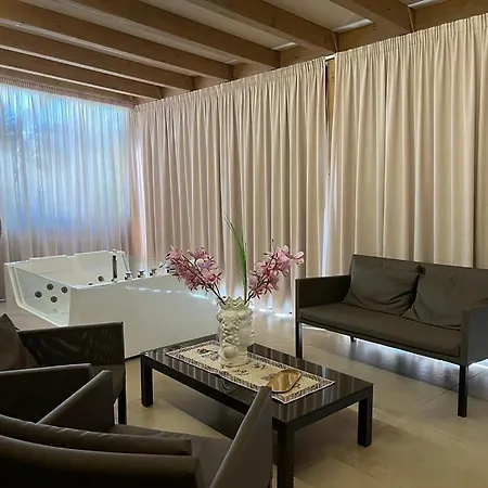 Giafra Luxury Konukevi