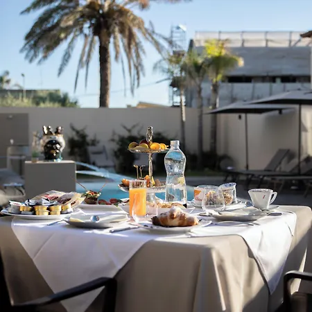 Giafra Luxury Pensjonat 4*