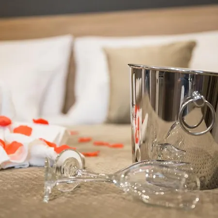 Giafra Luxury