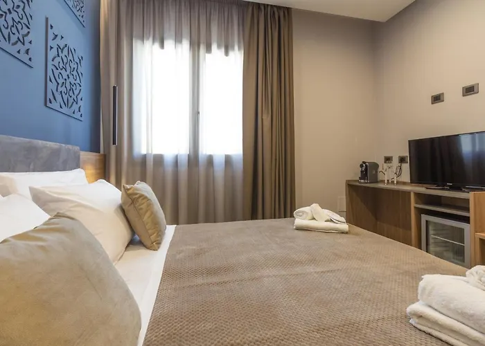 Giafra Luxury Guest house